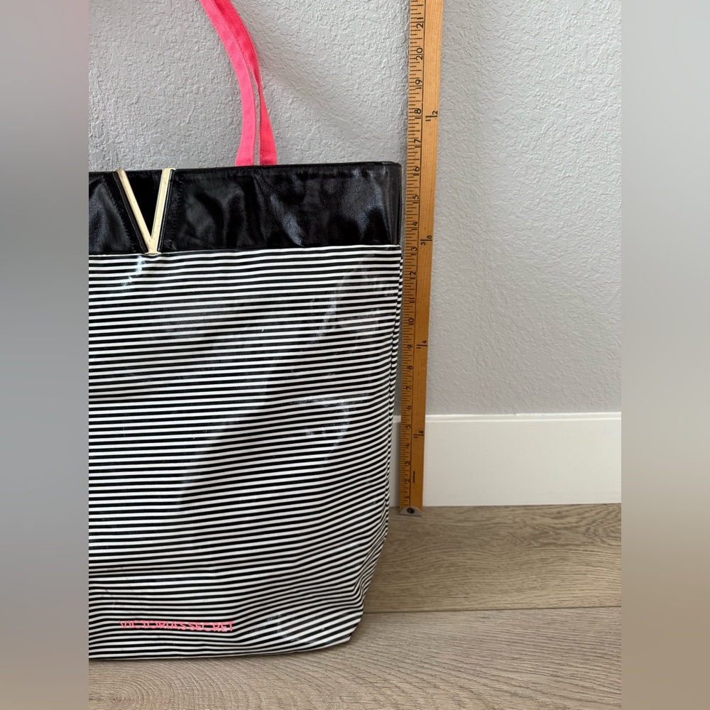 Victoria’s Secret Black & White Striped Tote Bag - Picture 6 of 9
